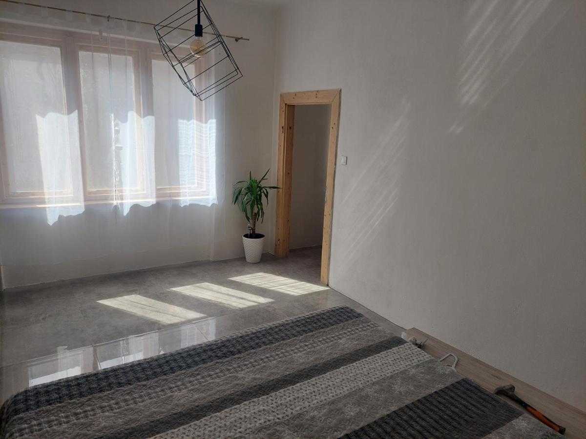 Padre Pio Apartments Family Кошице Екстер'єр фото